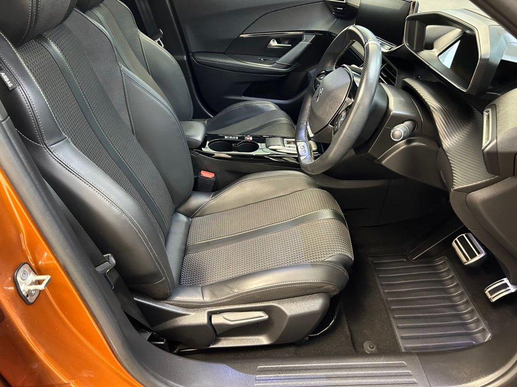 Used Peugeot 2008 2022 for sale - 76546952: Photo 13