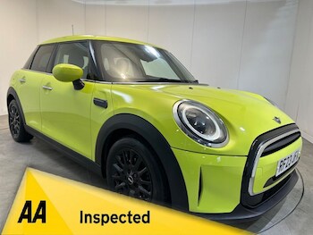 2023 (23) - 1.5 Cooper Classic Hatchback 5dr Petrol Steptronic Euro 6 (s/s) (136 ps)