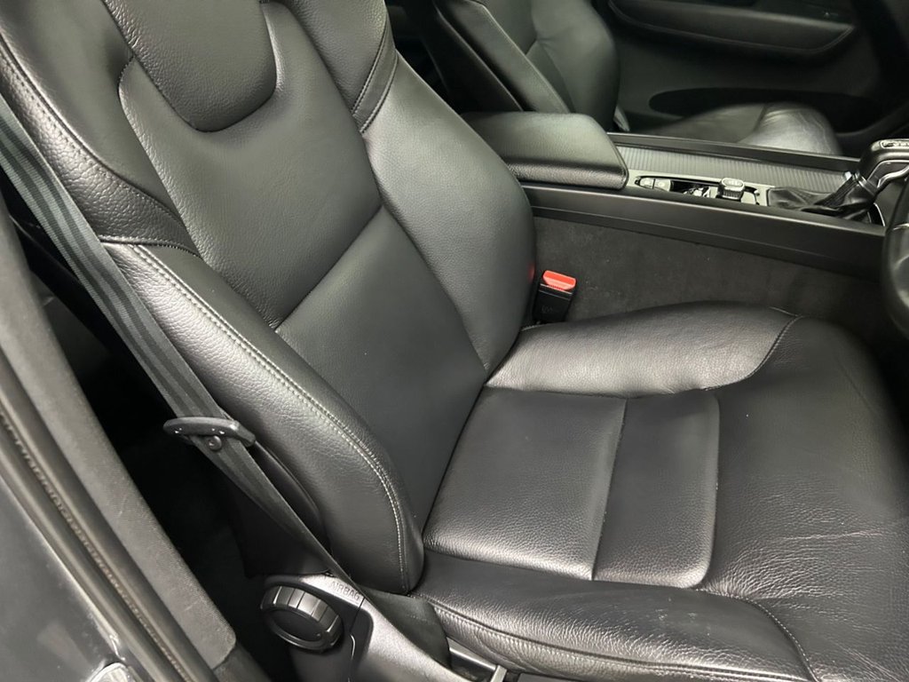 Used Volvo XC60 2019 for sale - 76372297: Photo 40