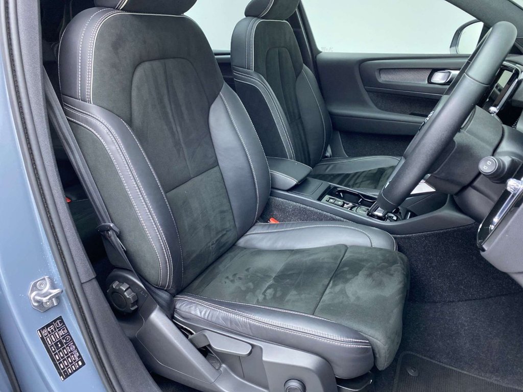 Used Volvo XC40 2021 for sale - 76821033: Photo 14