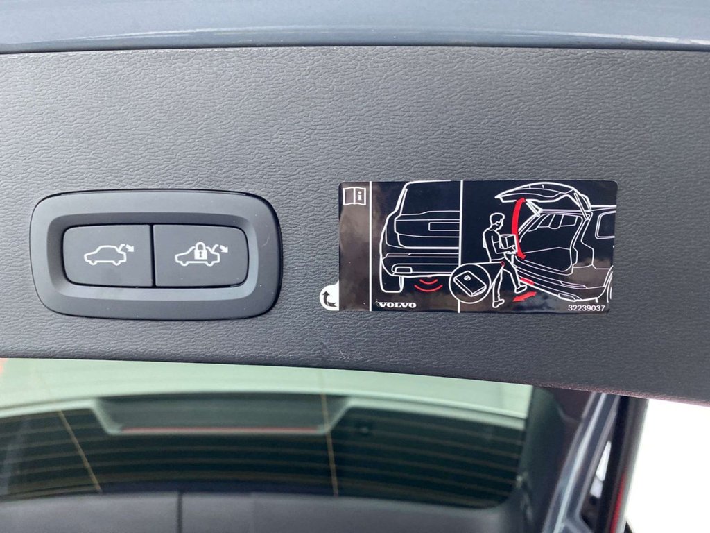 Used Volvo XC40 2021 for sale - 76821033: Photo 27