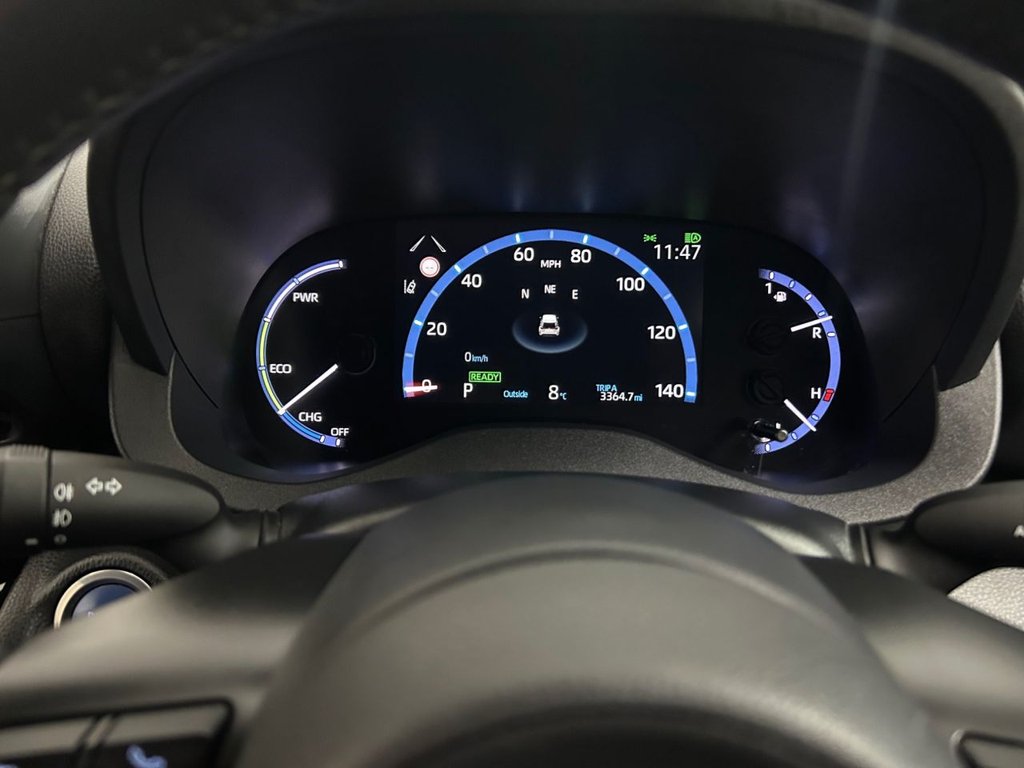 Used Toyota Yaris Cross 2022 for sale - 76372293: Photo 42