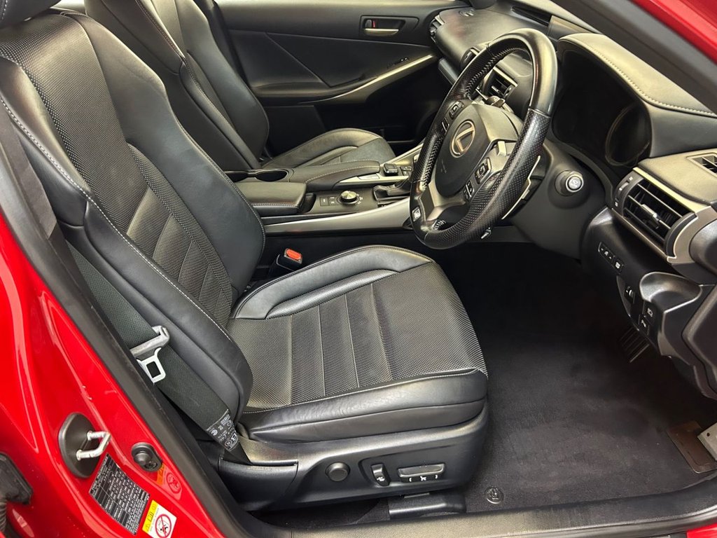 Used Lexus IS 2018 for sale - 77631563: Photo 14