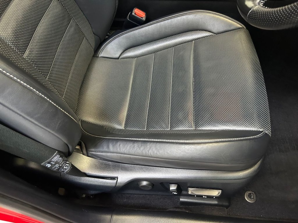 Used Lexus IS 2018 for sale - 77631563: Photo 16