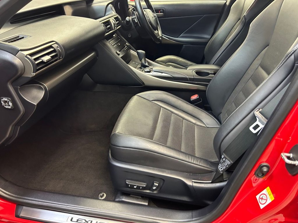 Used Lexus IS 2018 for sale - 77631563: Photo 17