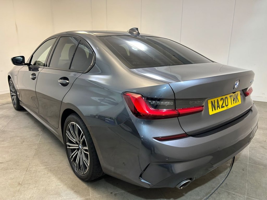 Used BMW 3 Series 2020 for sale - 77302531: Photo 11