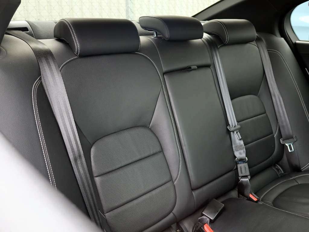 Used Jaguar XE 2019 for sale - 76372300: Photo 12