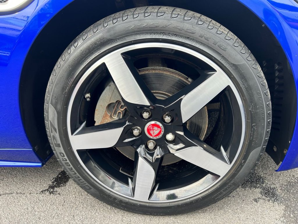 Used Jaguar XE 2017 for sale - 76372299: Photo 14
