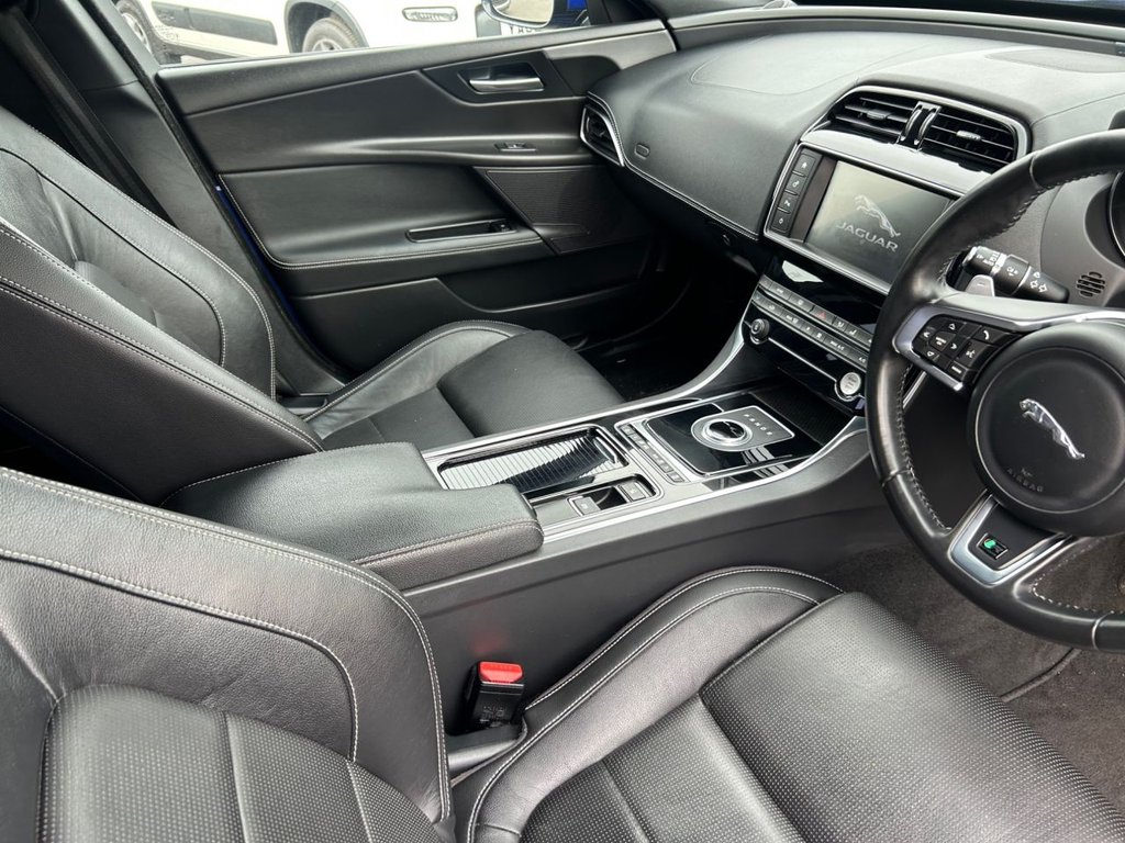 Used Jaguar XE 2017 for sale - 76372299: Photo 20
