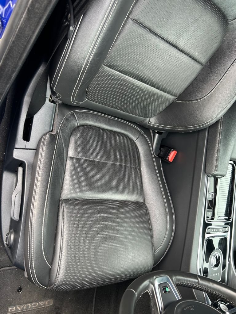 Used Jaguar XE 2017 for sale - 76372299: Photo 21