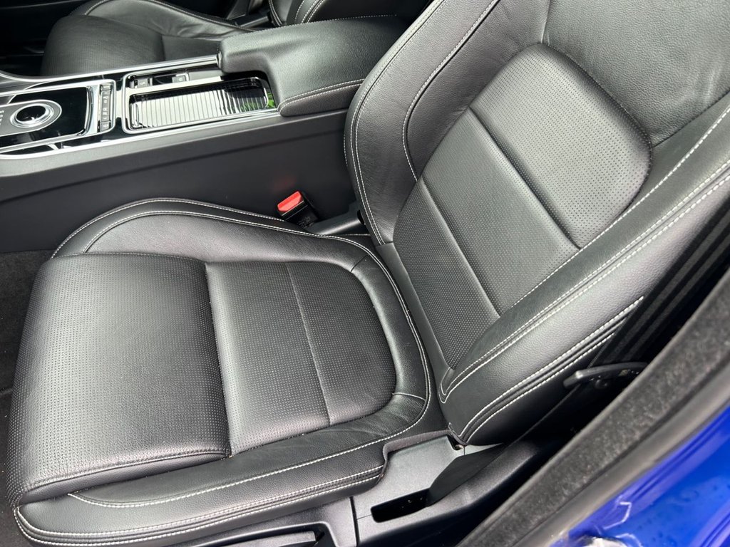 Used Jaguar XE 2017 for sale - 76372299: Photo 22