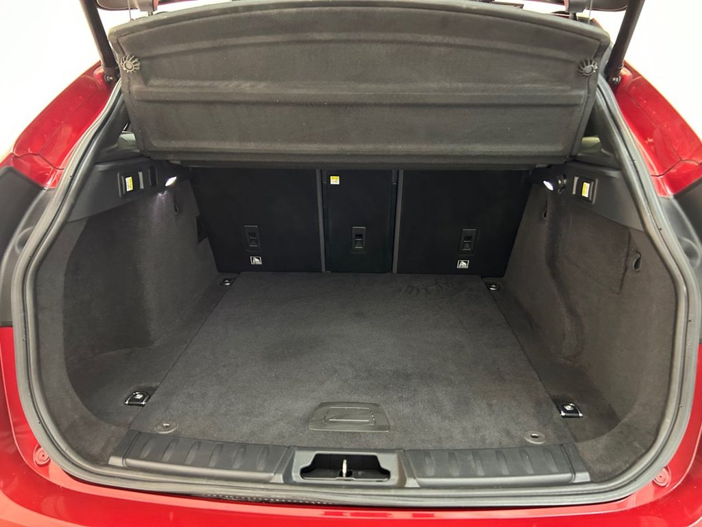 Used Jaguar F-Pace 2017 for sale - 76569909: Photo 24