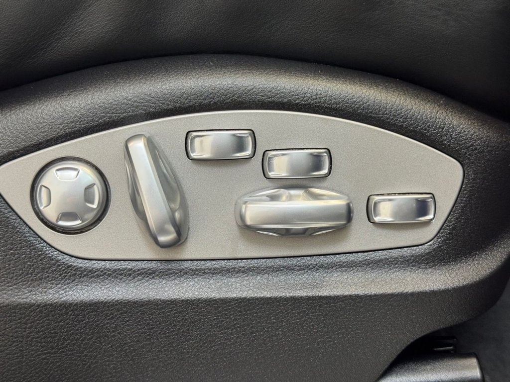 Used Porsche Macan 2019 for sale - 76973368: Photo 38