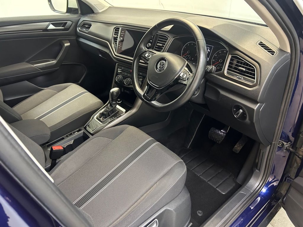 Used Volkswagen T-Roc 2019 for sale - 77122187: Photo 15