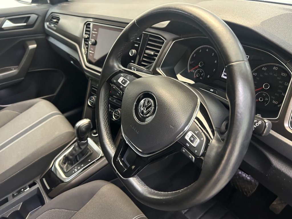 Used Volkswagen T-Roc 2019 for sale - 77122187: Photo 16