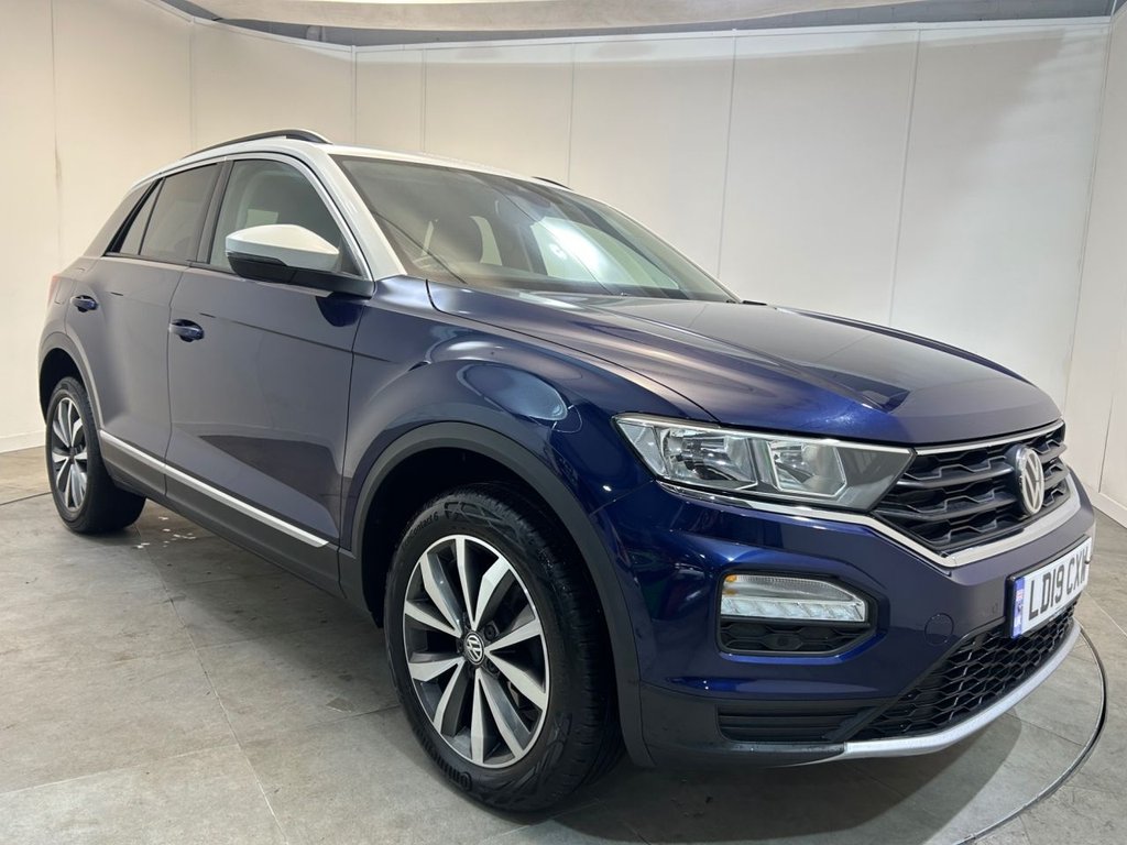 Used Volkswagen T-Roc 2019 for sale - 77122187: Photo 2
