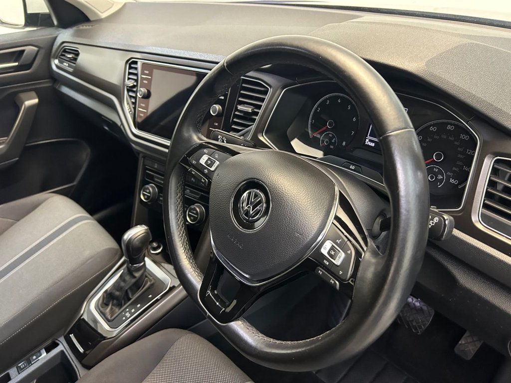 Used Volkswagen T-Roc 2019 for sale - 77122187: Photo 32