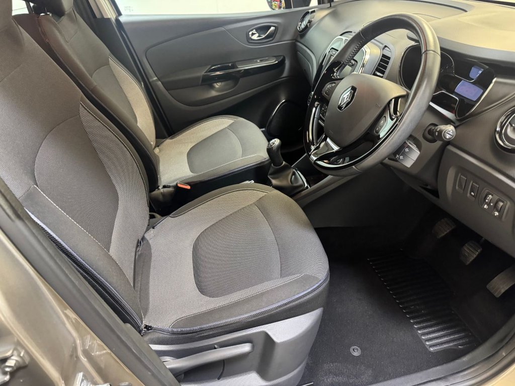 Used Renault Captur 2015 for sale - 77600233: Photo 16