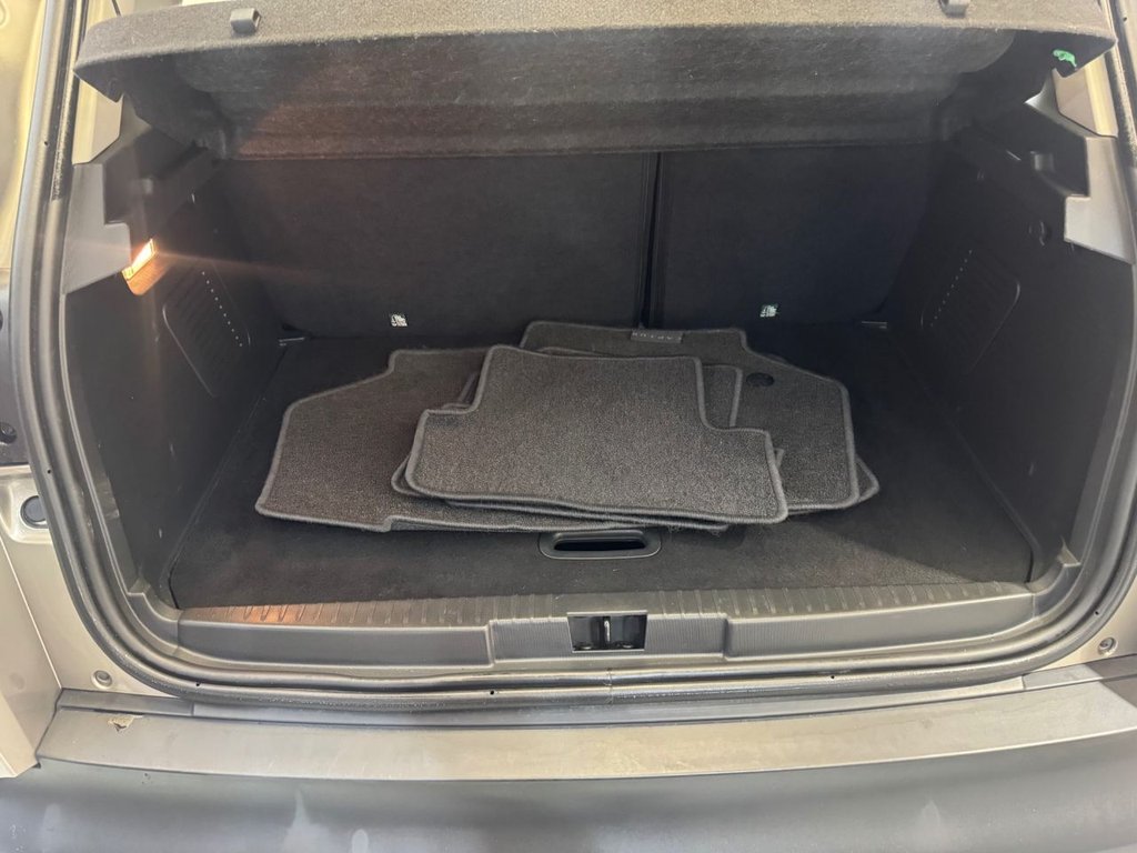 Used Renault Captur 2015 for sale - 77600233: Photo 27