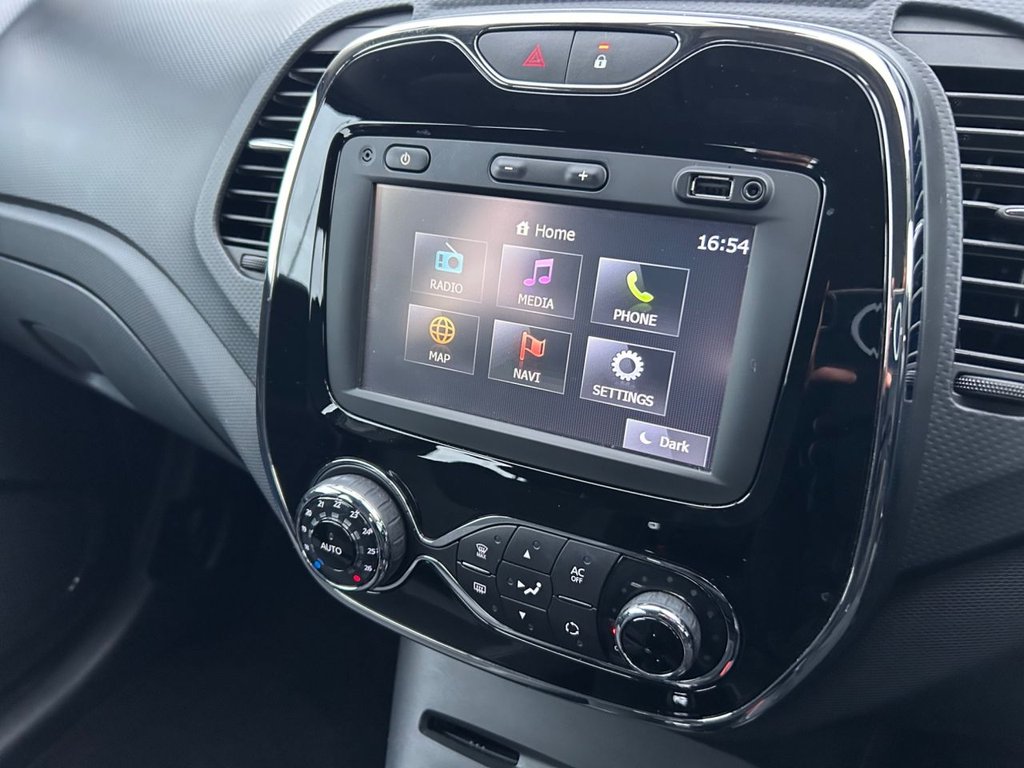 Used Renault Captur 2015 for sale - 77600233: Photo 29