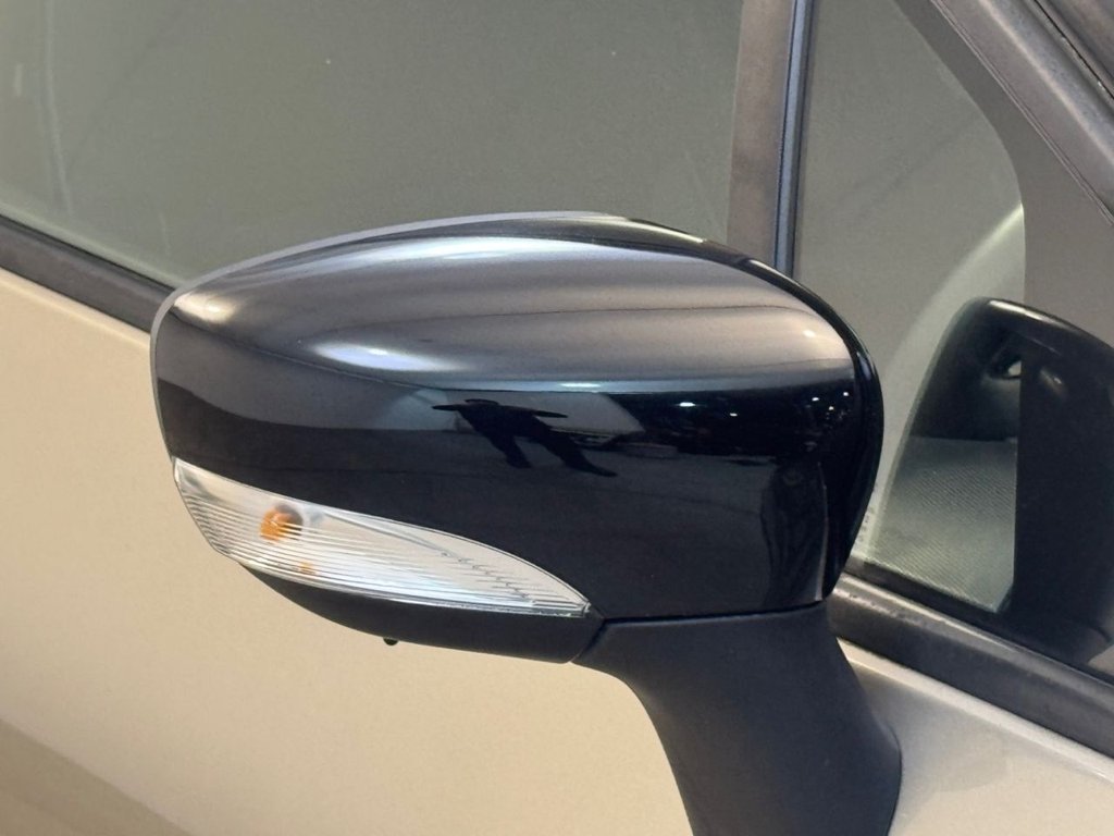 Used Renault Captur 2015 for sale - 77600233: Photo 32