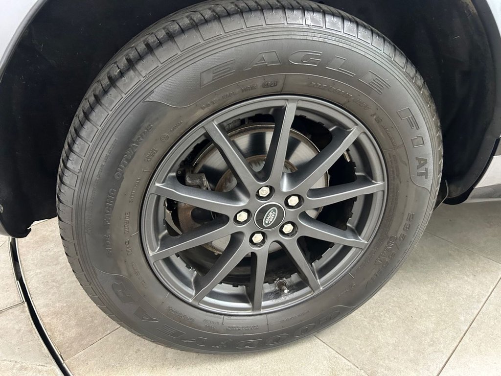 Used Land Rover Range Rover Evoque 2021 for sale - 76820600: Photo 31