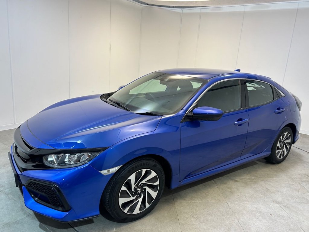 Used Honda Civic 2017 for sale - 76803754: Photo 33