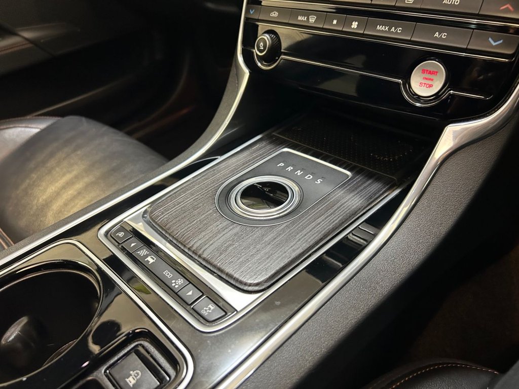 Used Jaguar XE 2015 for sale - 77660263: Photo 26