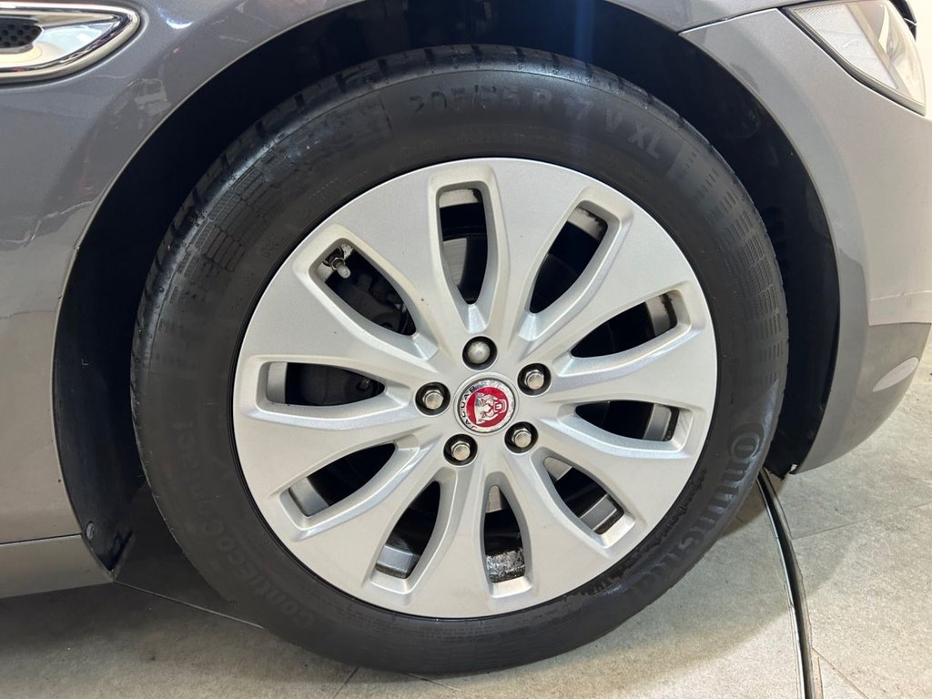 Used Jaguar XE 2015 for sale - 77660263: Photo 30