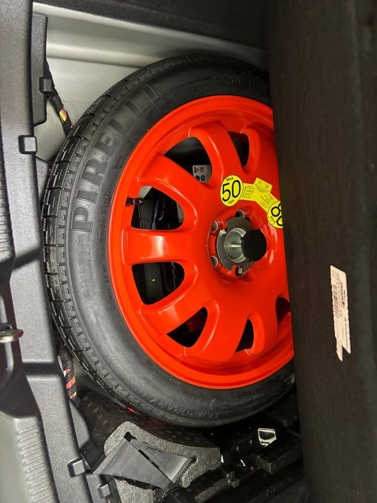 Used Jaguar XE 2015 for sale - 77660263: Photo 32