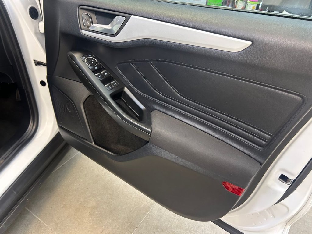 Used Ford Focus 2019 for sale - 77098930: Photo 40