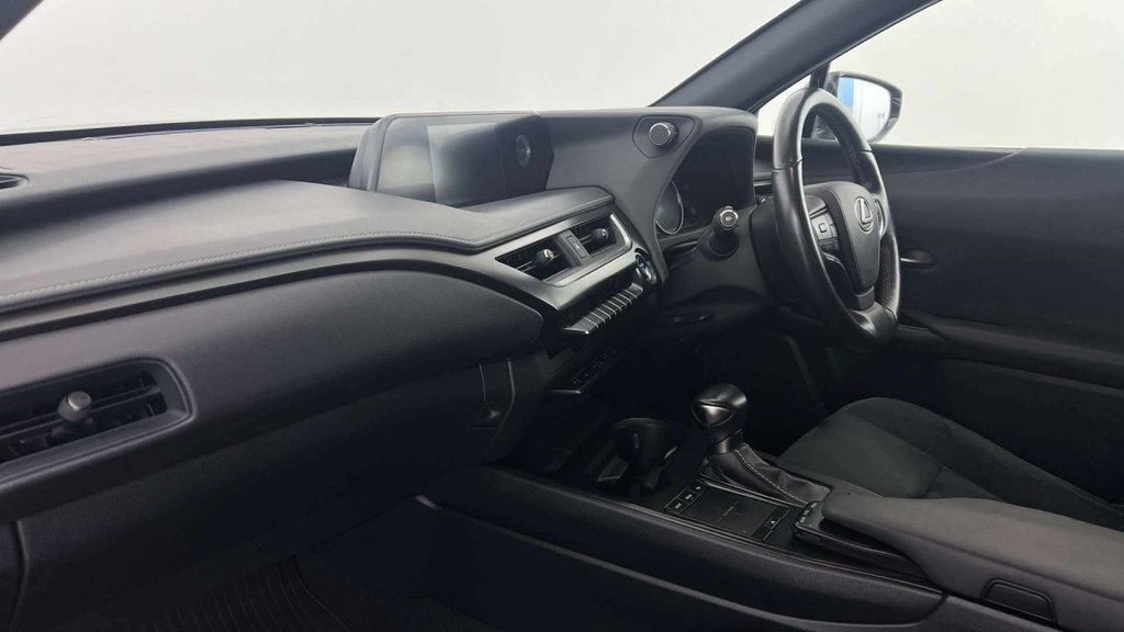 Used Lexus UX 2021 for sale - 77685335: Photo 14