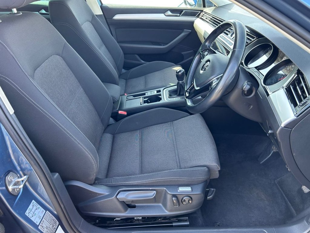 Used Volkswagen Passat 2018 for sale - 77941775: Photo 14