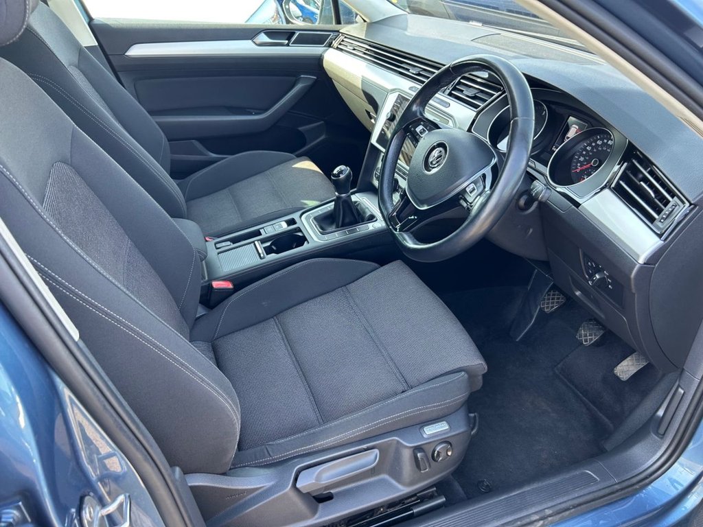 Used Volkswagen Passat 2018 for sale - 77941775: Photo 31