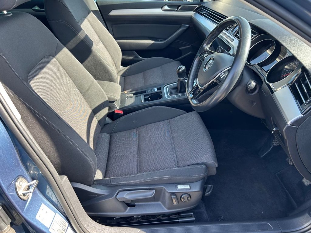 Used Volkswagen Passat 2018 for sale - 77941775: Photo 41