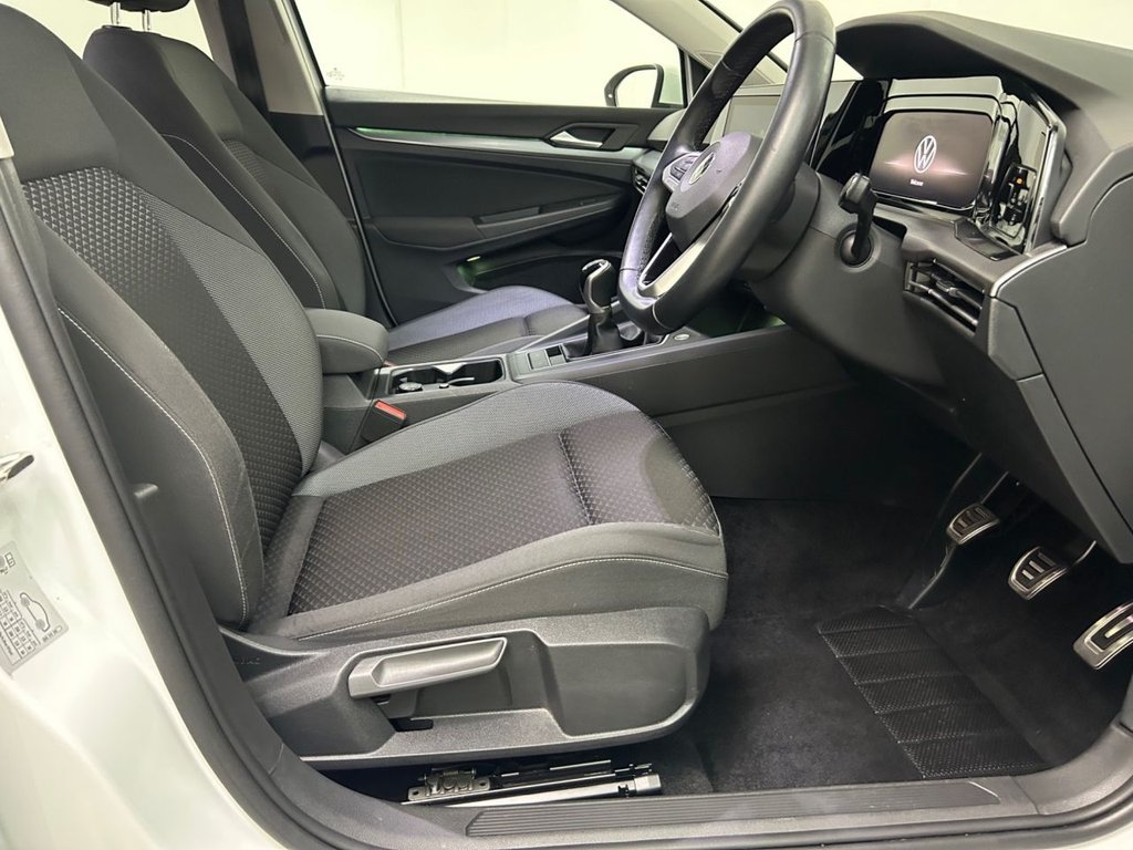 Used Volkswagen Golf 2021 for sale - 77157816: Photo 40