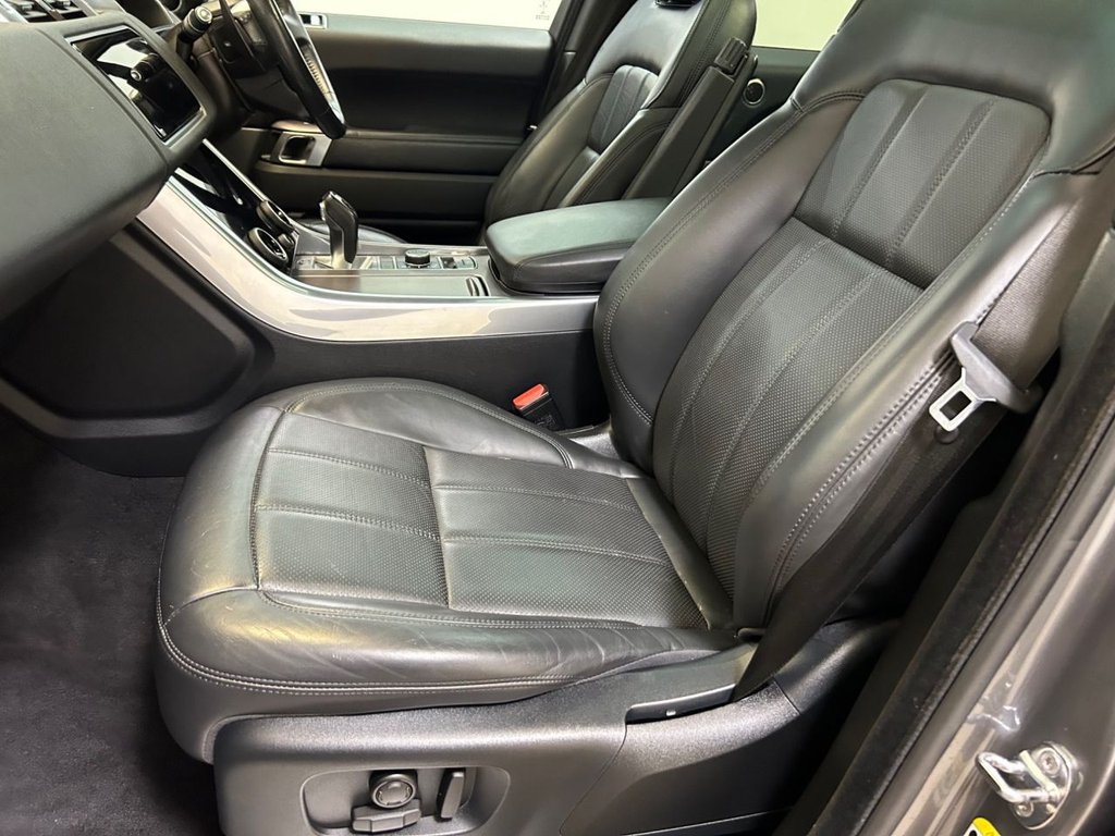 Used Land Rover Range Rover Sport 2019 for sale - 76691319: Photo 45