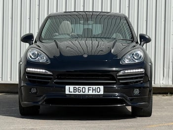 Used Porsche Cayenne 2011 for sale - 78878039: Photo