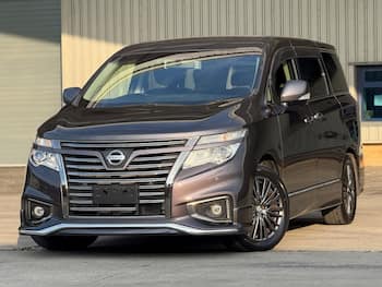 Used Nissan Elgrand 2015 for sale - 79774766: Photo