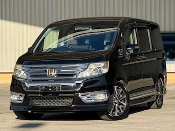 Used Honda Stepwagon 2013 for sale - 79401595: Photo