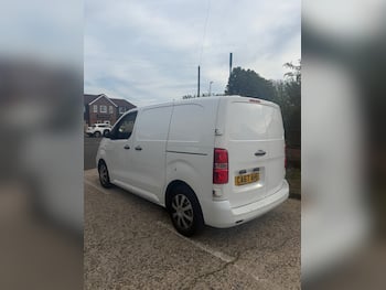 Used Peugeot Expert 2018 for sale - 79704068: Photo