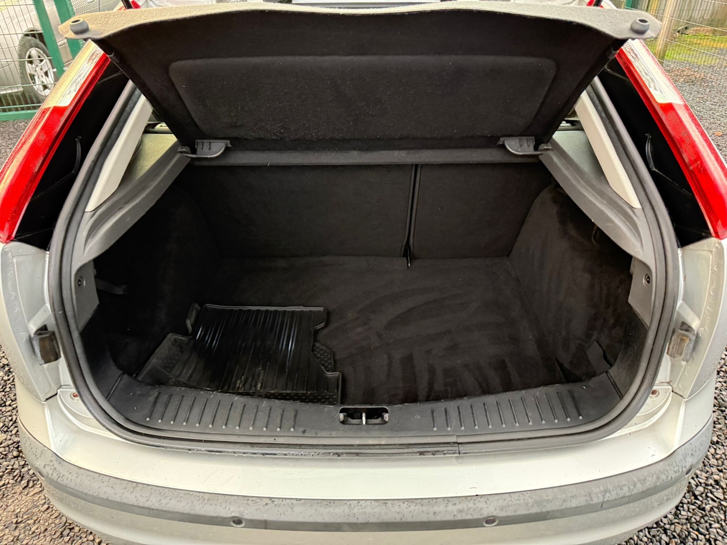 Used Ford Focus 2005 for sale - 77242005: Photo 7