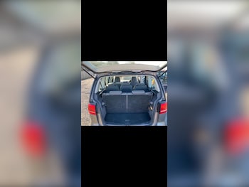 Used Volkswagen Touran 2013 for sale - 75694411: Photo