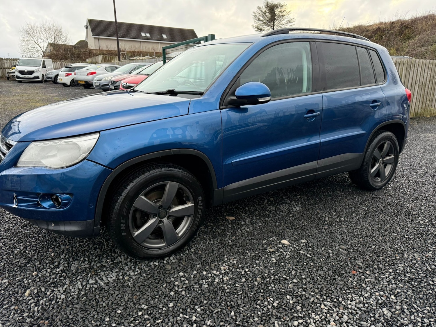 Used Volkswagen Tiguan 2010 for sale - 76815157: Photo 3