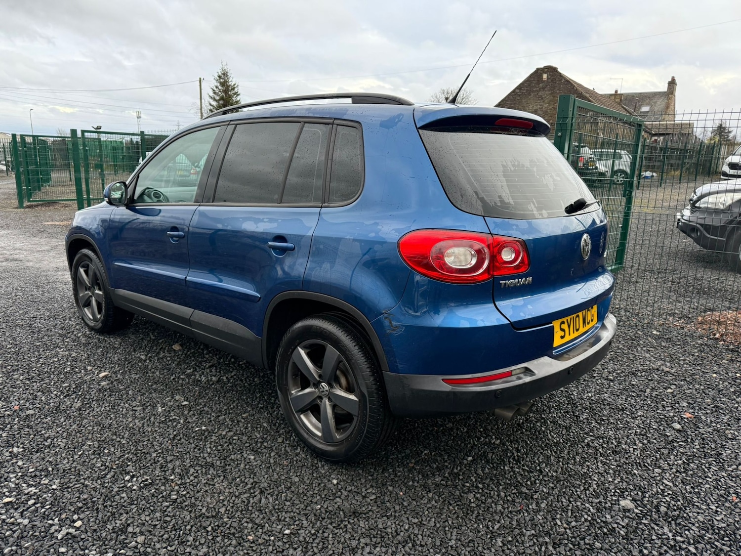 Used Volkswagen Tiguan 2010 for sale - 76815157: Photo 6