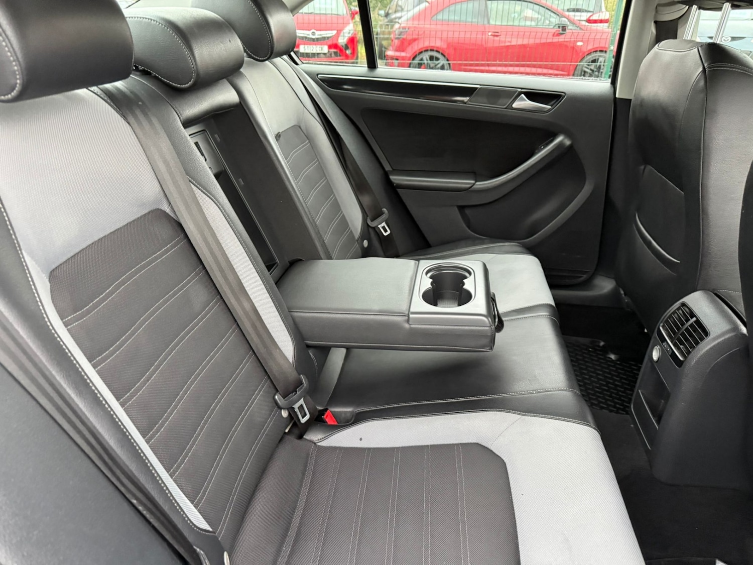 Used Volkswagen Jetta 2016 for sale - 76178571: Photo 18