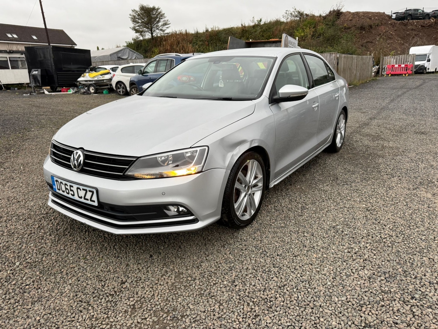 Used Volkswagen Jetta 2016 for sale - 76178571: Photo 3