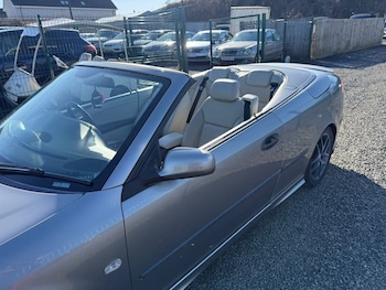 Used Saab 9-3 2005 for sale - 77790368: Photo