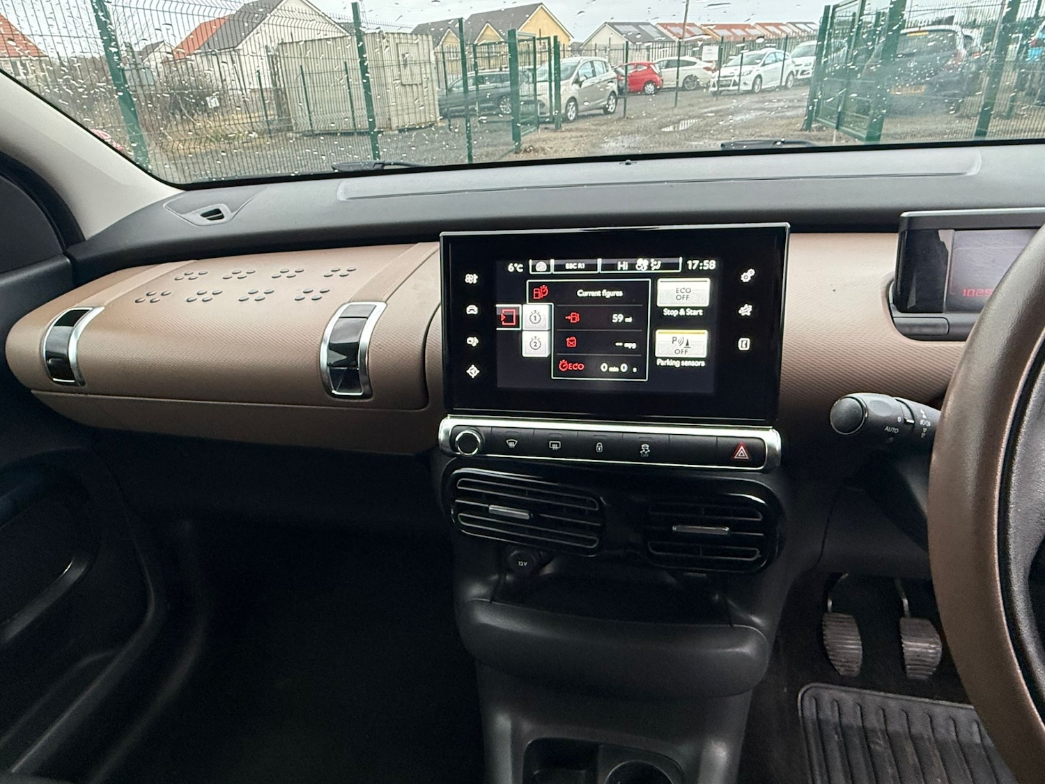 Used Citroen C4 Cactus 2014 for sale - 77834068: Photo 15