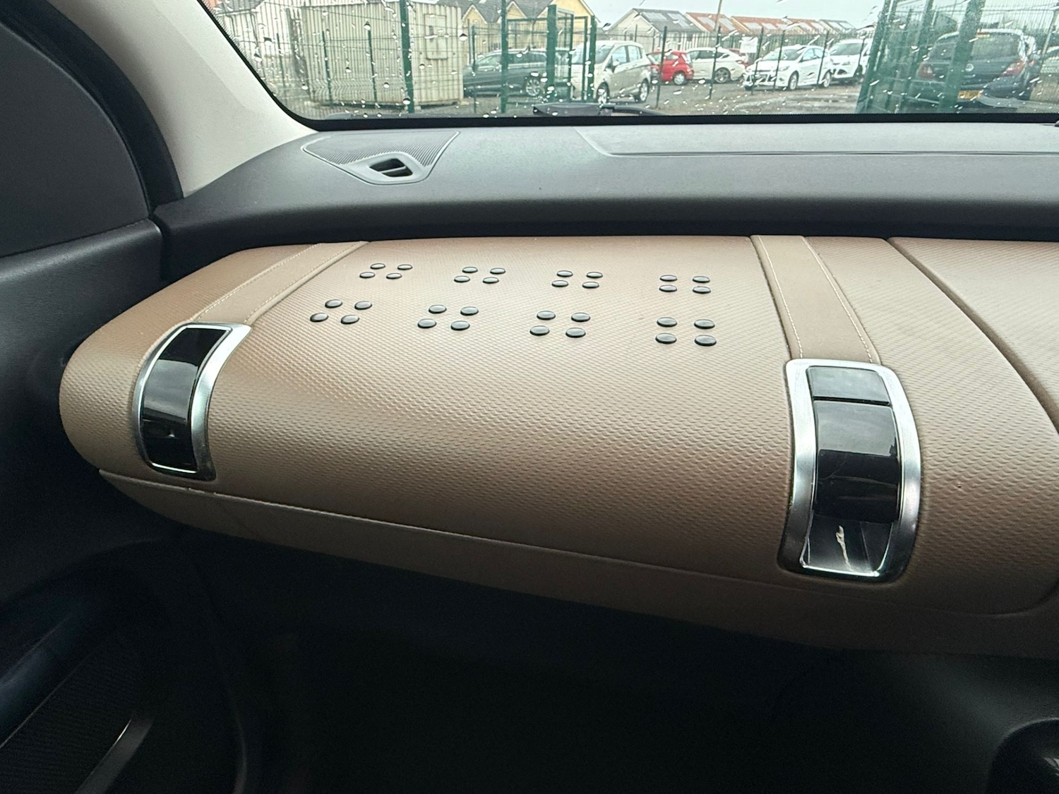 Used Citroen C4 Cactus 2014 for sale - 77834068: Photo 20